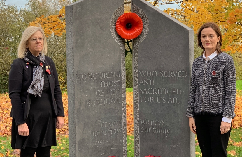 Lucy congratulates Hollinswood & Randlay Parish Council for their innovative plans to mark Remembrance Sunday
