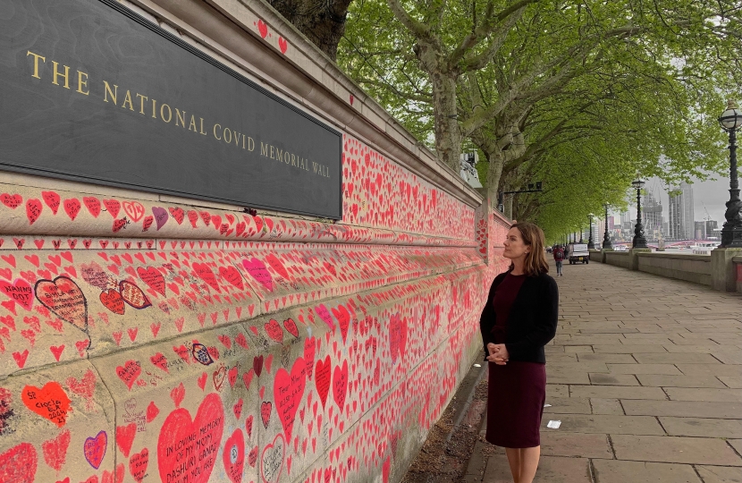 Lucy attends the National Coronavirus Memorial Wall